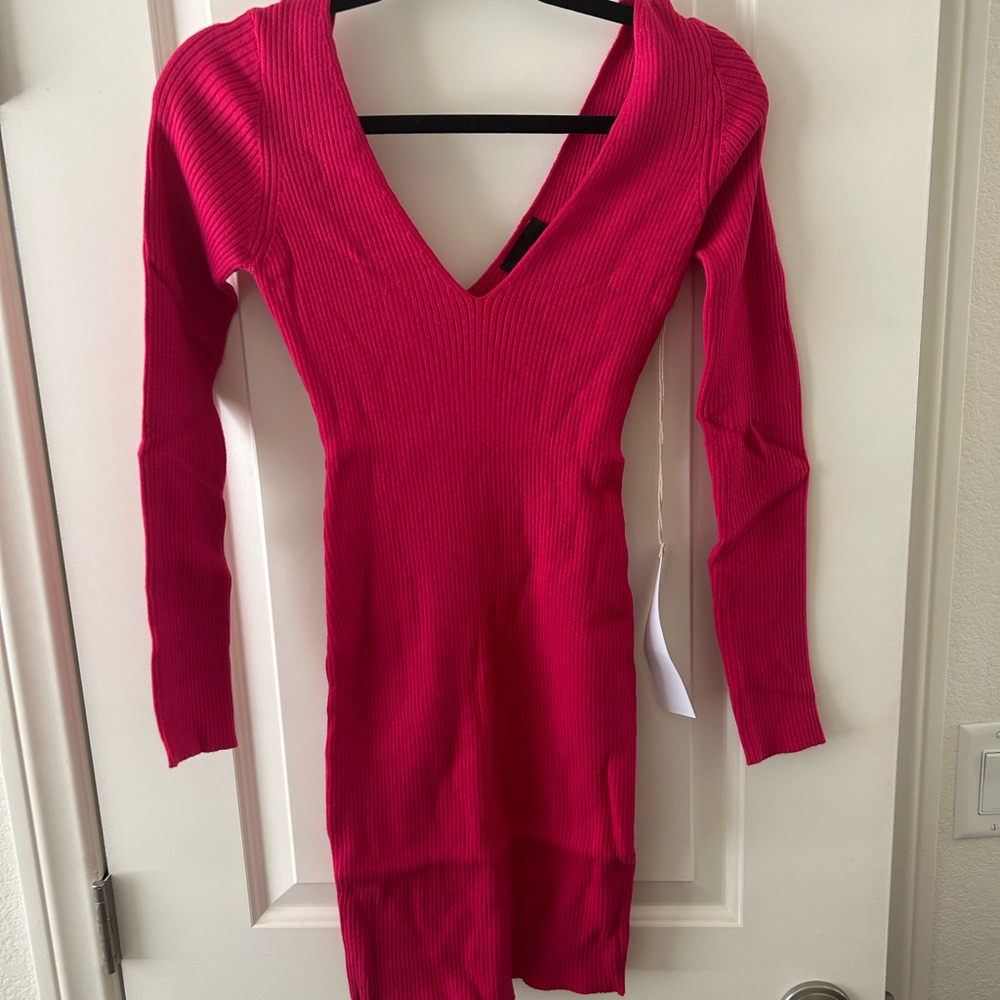 Vici Fuchsia Long Sleeve V-Neck Dress